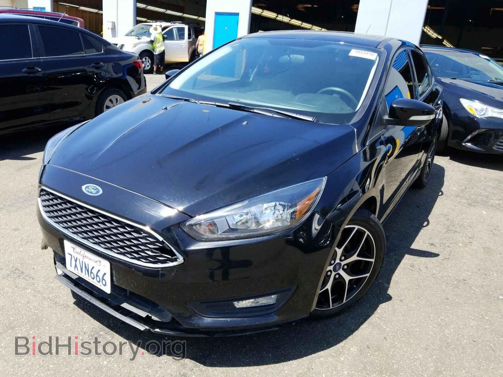 Фотография 1FADP3H29HL266959 - Ford Focus 2017