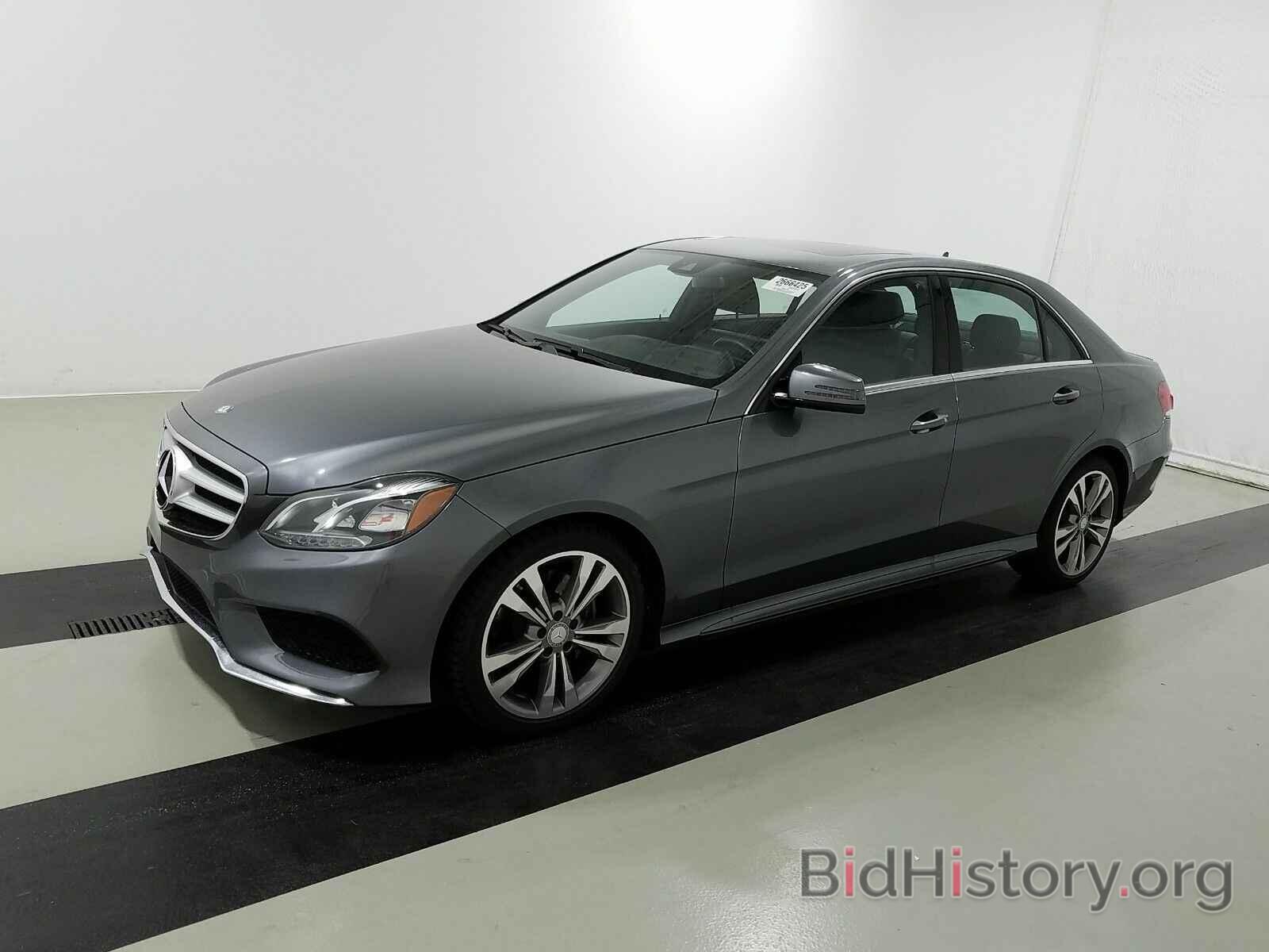 Photo WDDHF8JB8GB228297 - Mercedes-Benz E-Class 2016