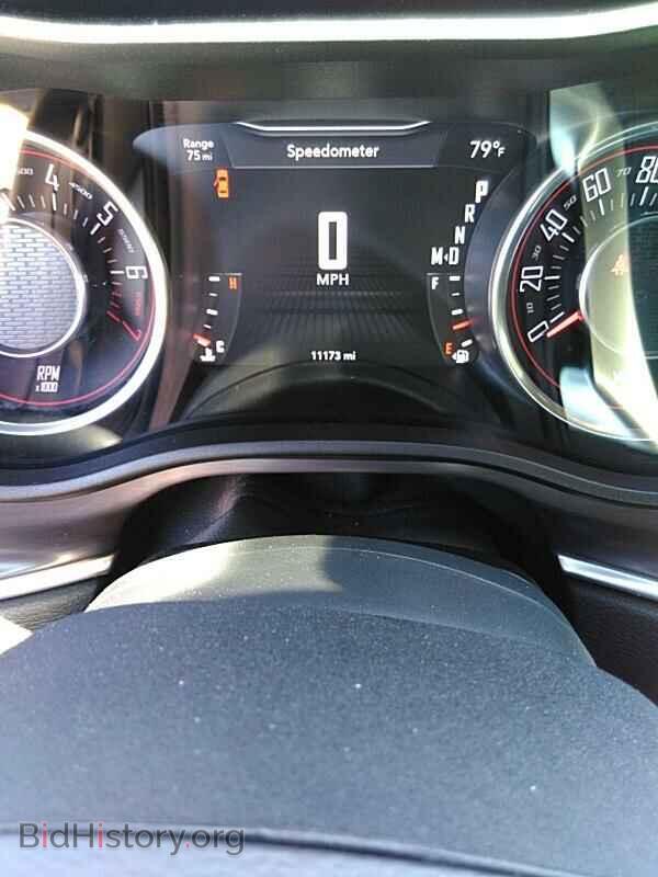2015 Dodge Challenger - VIN: 2C3CDZAG3FH720435 - Фото 5