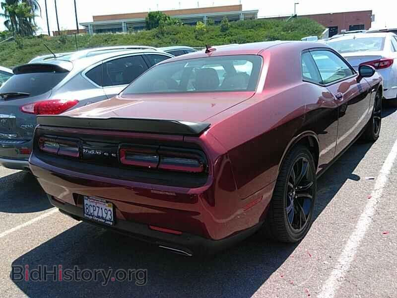 2018 Dodge Challenger - VIN: 2C3CDZAG6JH132750 - Фото 2