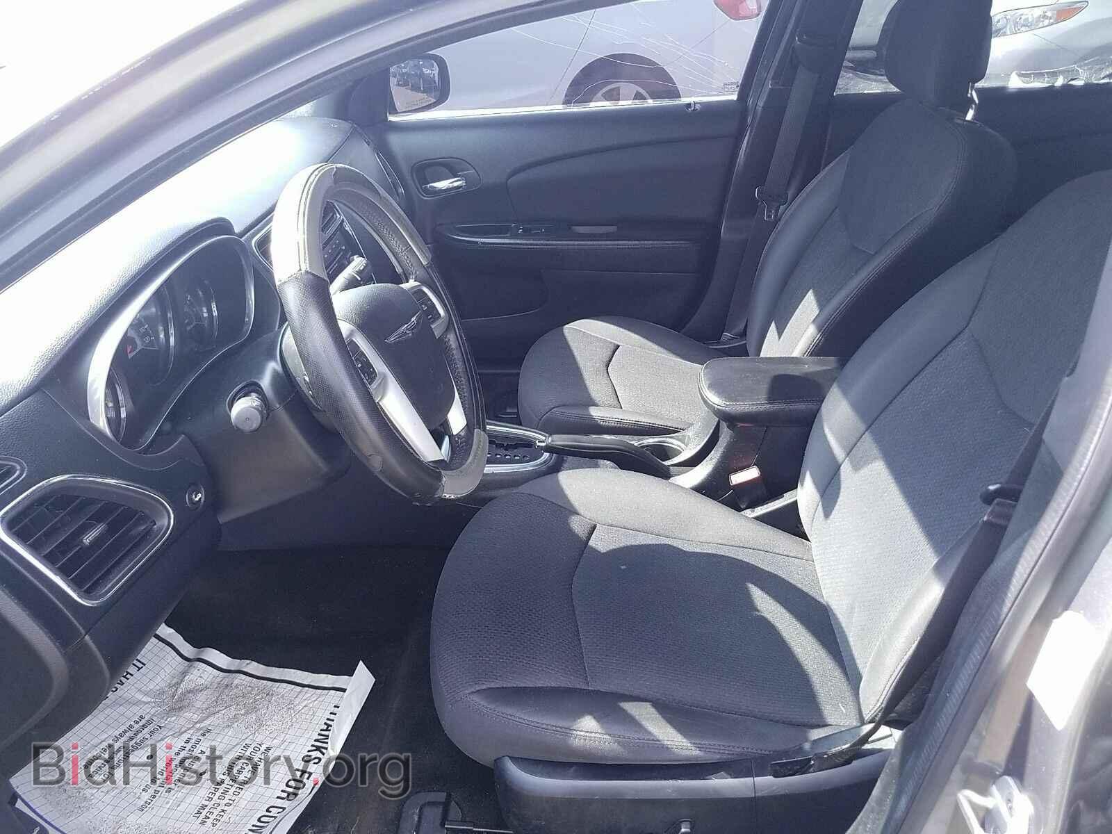 2013 Chrysler 200 - VIN: 1C3CCBBB3DN558095 - Photo 3