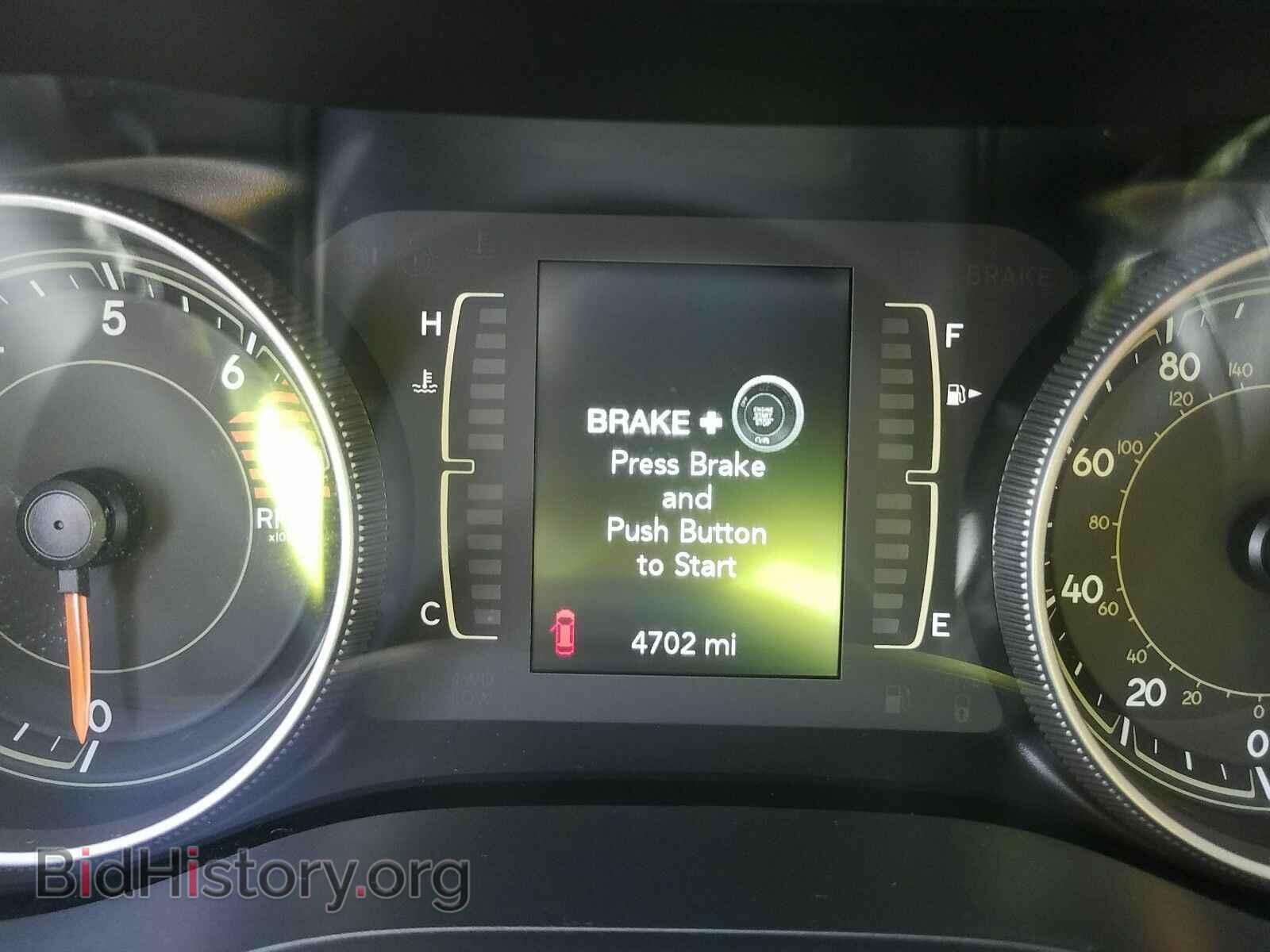 2019 Jeep Cherokee - VIN: 1C4PJLLBXKD221465 - Фото 5