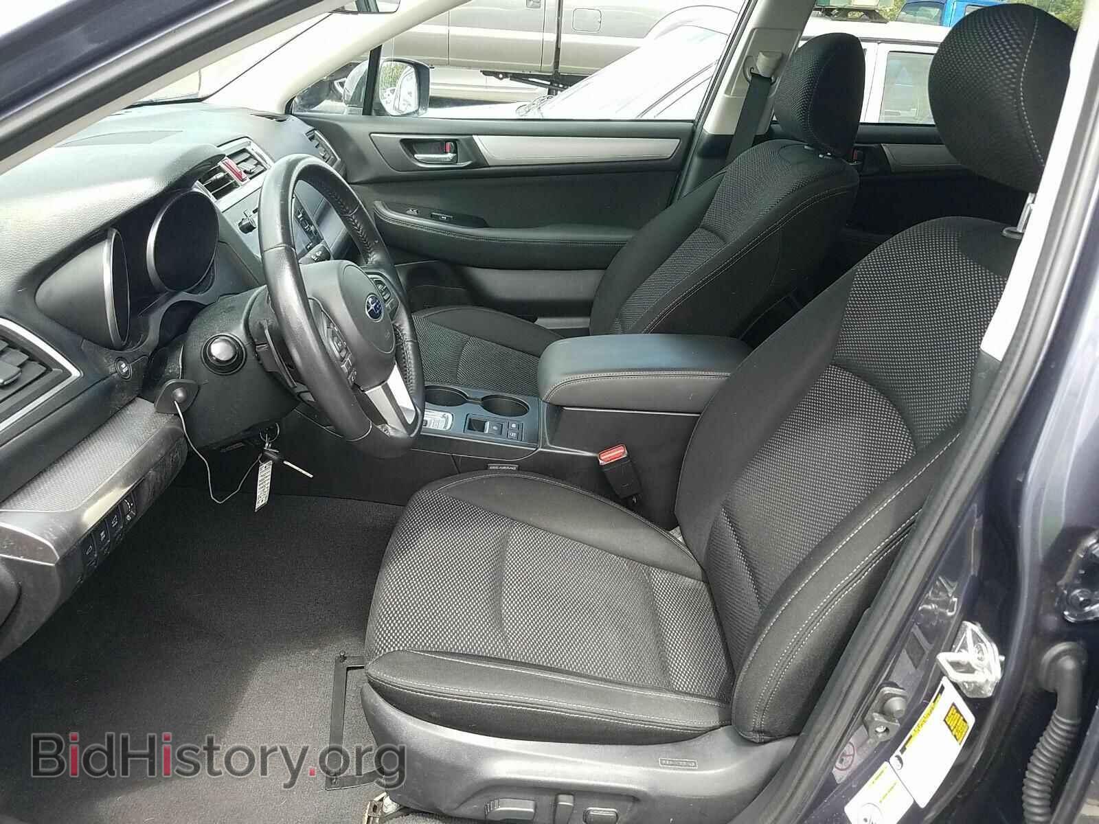 2017 Subaru Outback - VIN: 4S4BSAFC0H3395345 - Фото 3
