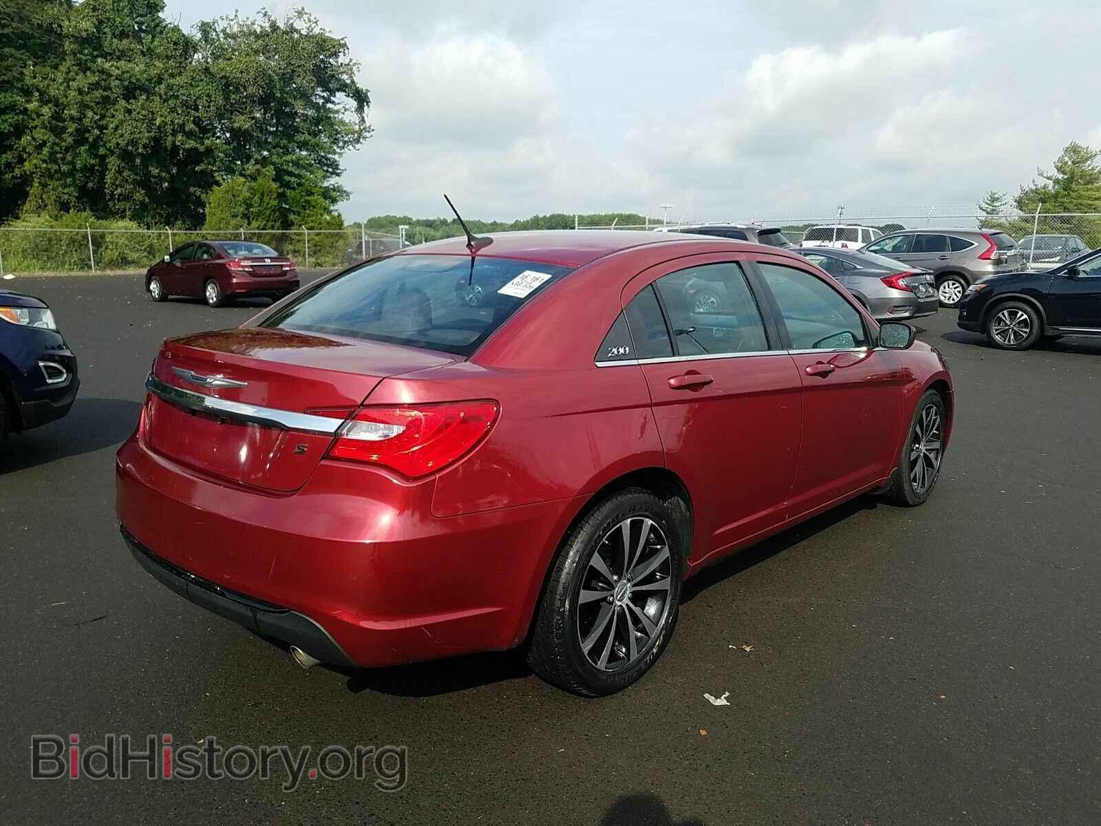 2014 Chrysler 200 - VIN: 1C3CCBBG5EN128680 - Фото 2