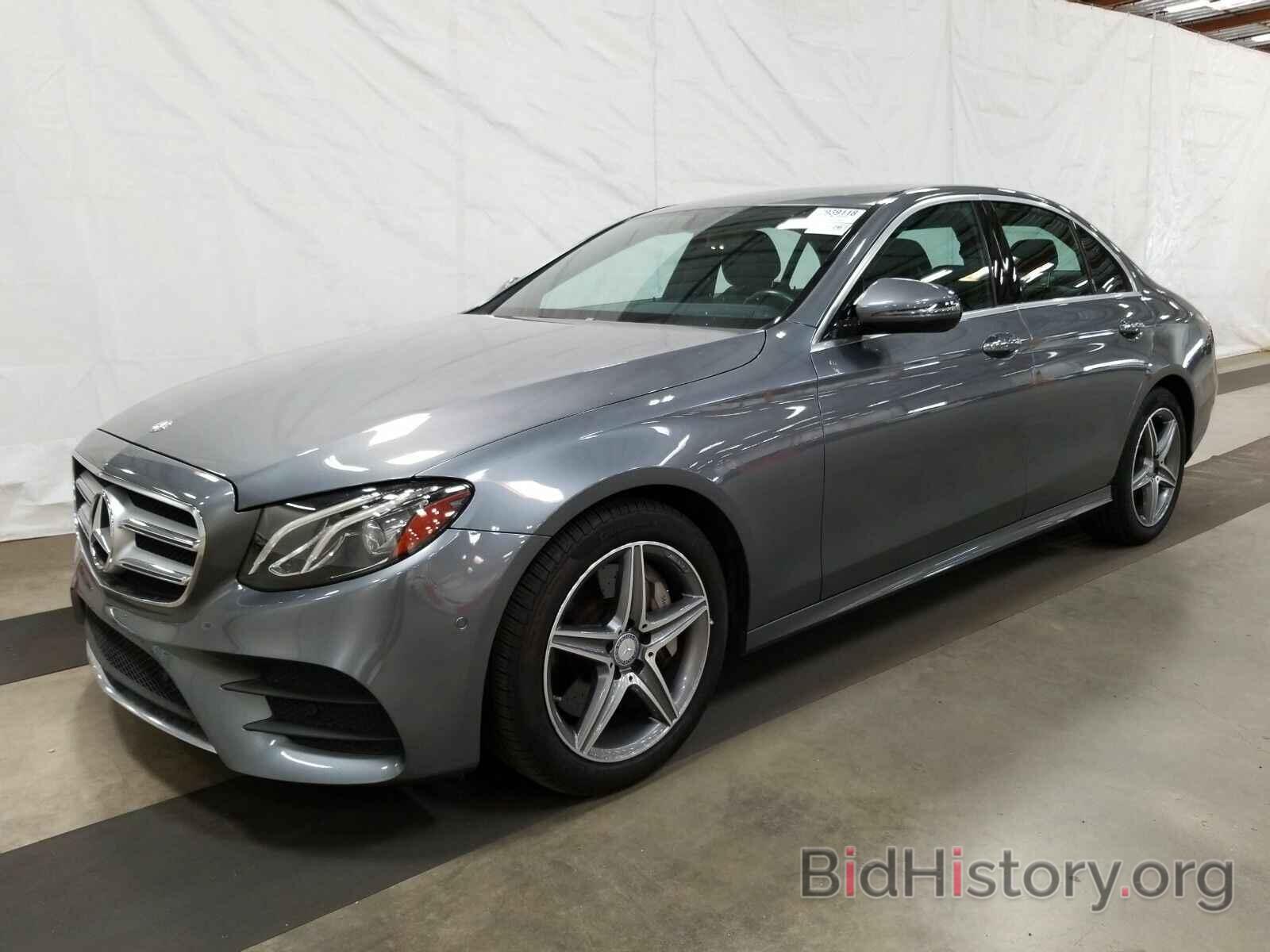 Photo WDDZF4JB7HA036924 - Mercedes-Benz E-Class 2017