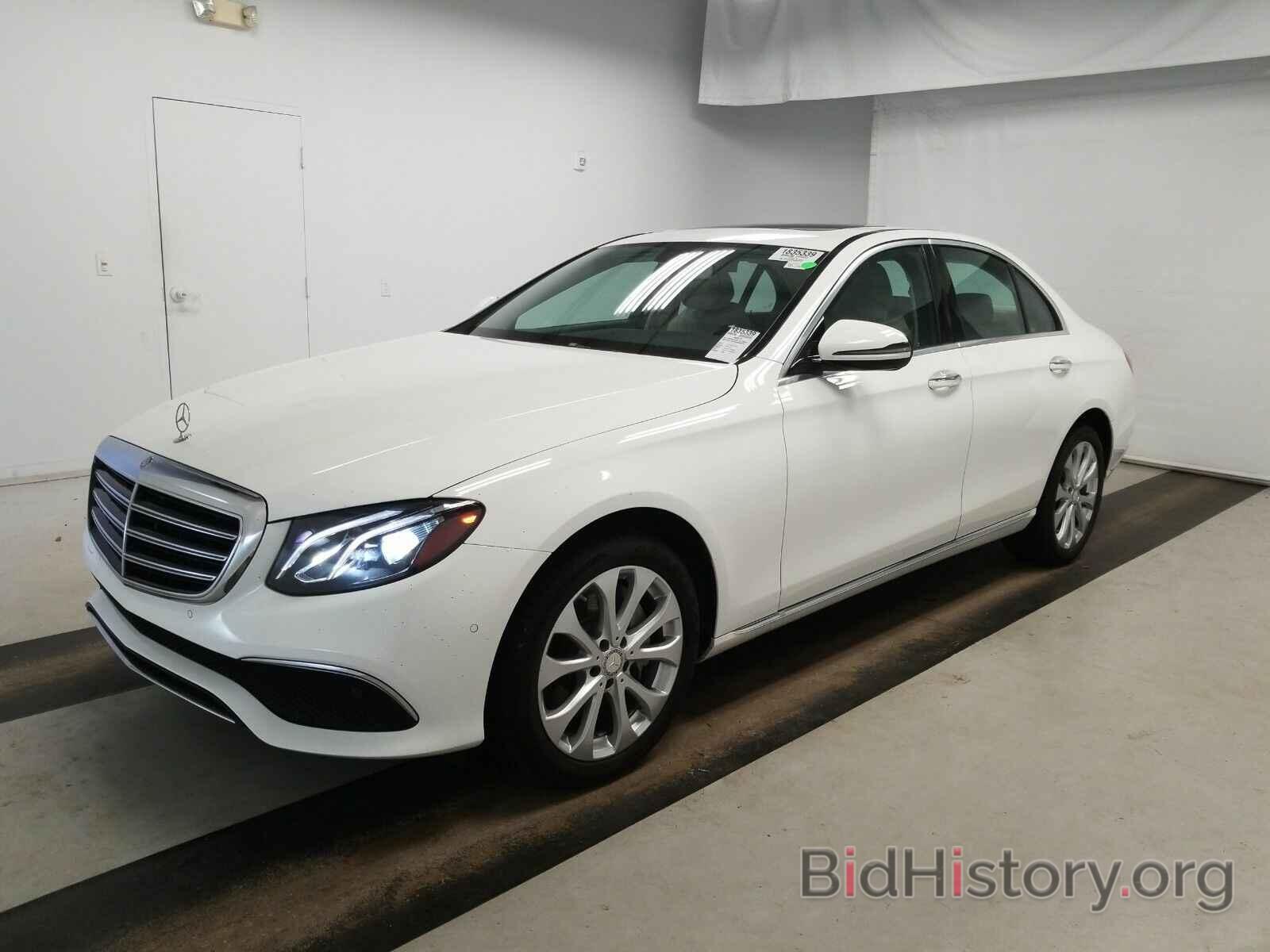 Photo WDDZF4JB5HA098919 - Mercedes-Benz E-Class 2017