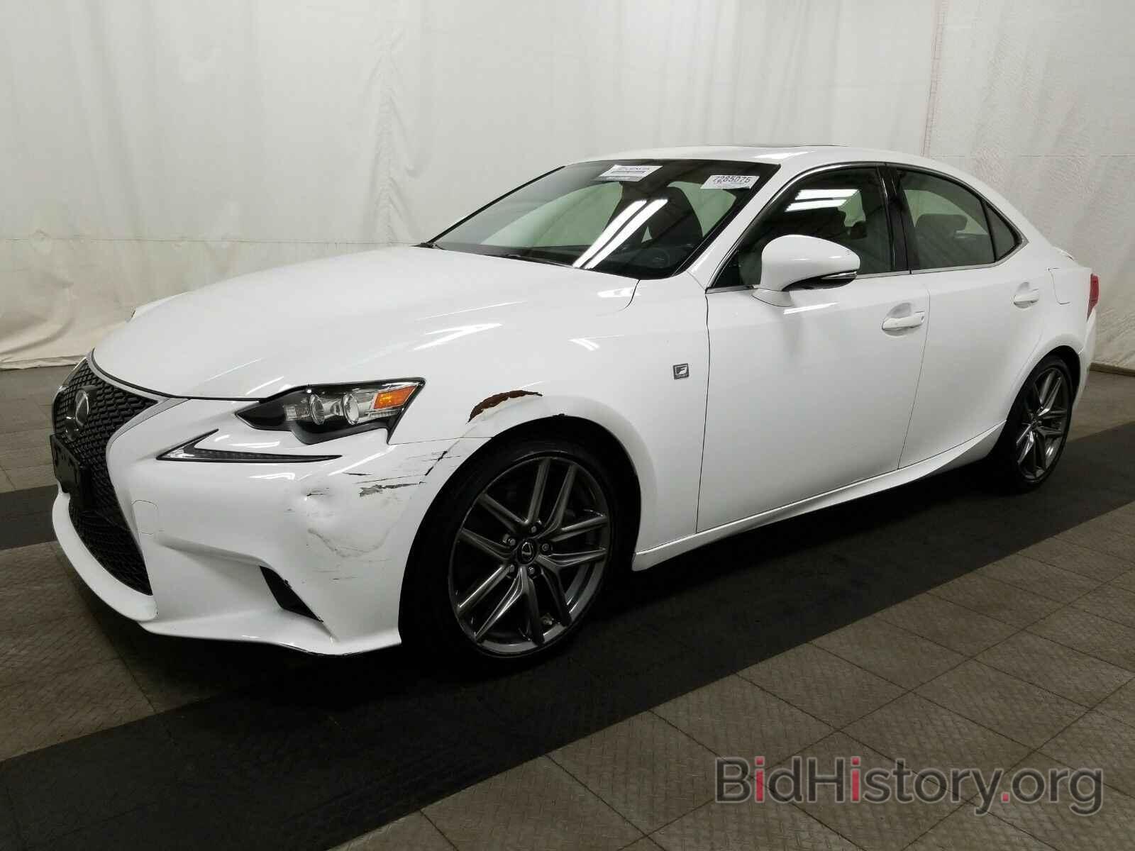 Photo JTHCM1D22G5010446 - Lexus IS 300 2016