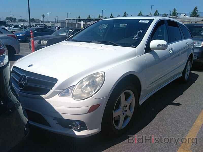 Photo 4JGCB6FB8AA104519 - Mercedes-Benz R-Class 2010