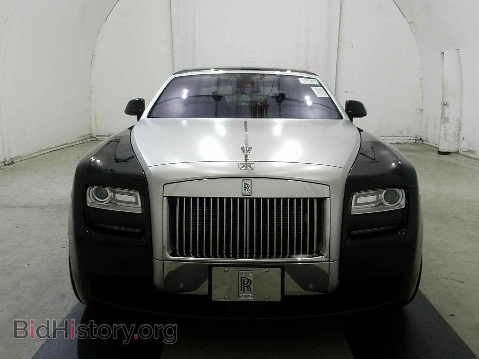 2012 Rolls-Royce Ghost - VIN: SCA664S59CUX50882 - Фото 2