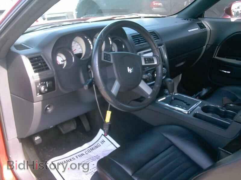 2009 Dodge Challenger - VIN: 2B3LJ54T19H603898 - Фото 3