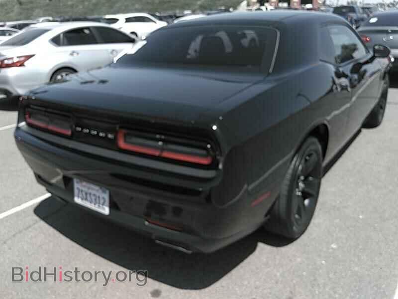 2016 Dodge Challenger - VIN: 2C3CDZAG4GH240213 - Photo 2