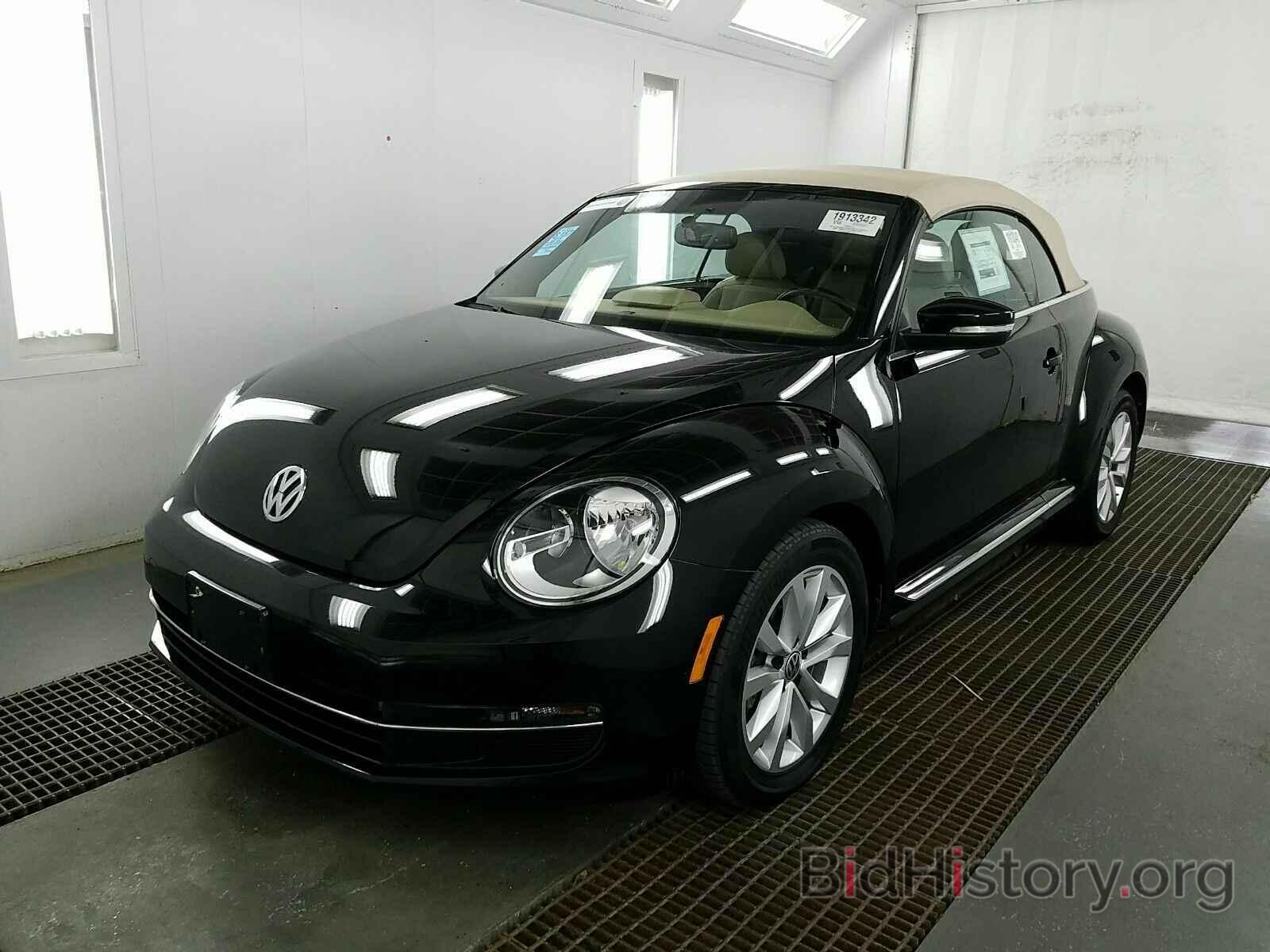 Photo 3VW5A7AT3FM811461 - Volkswagen Beetle Convertible 2015