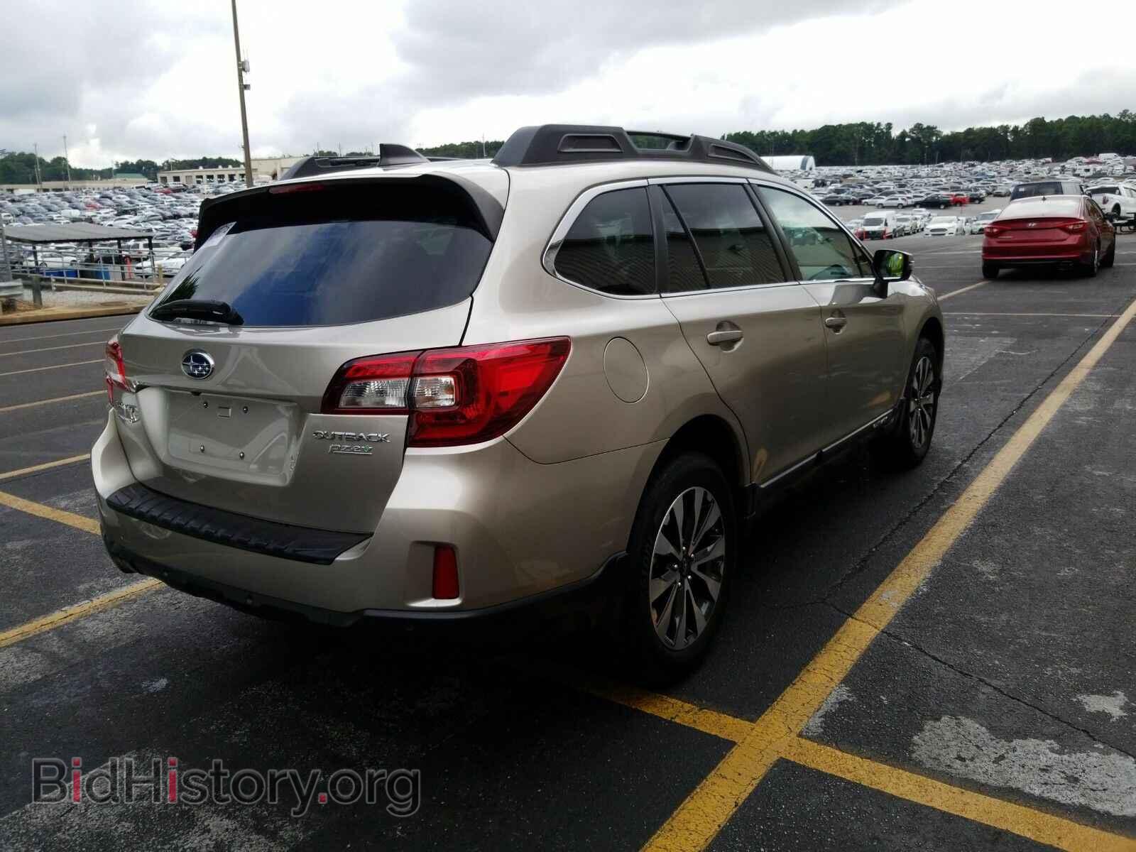 2017 Subaru Outback - VIN: 4S4BSANC5H3214130 - Фото 2