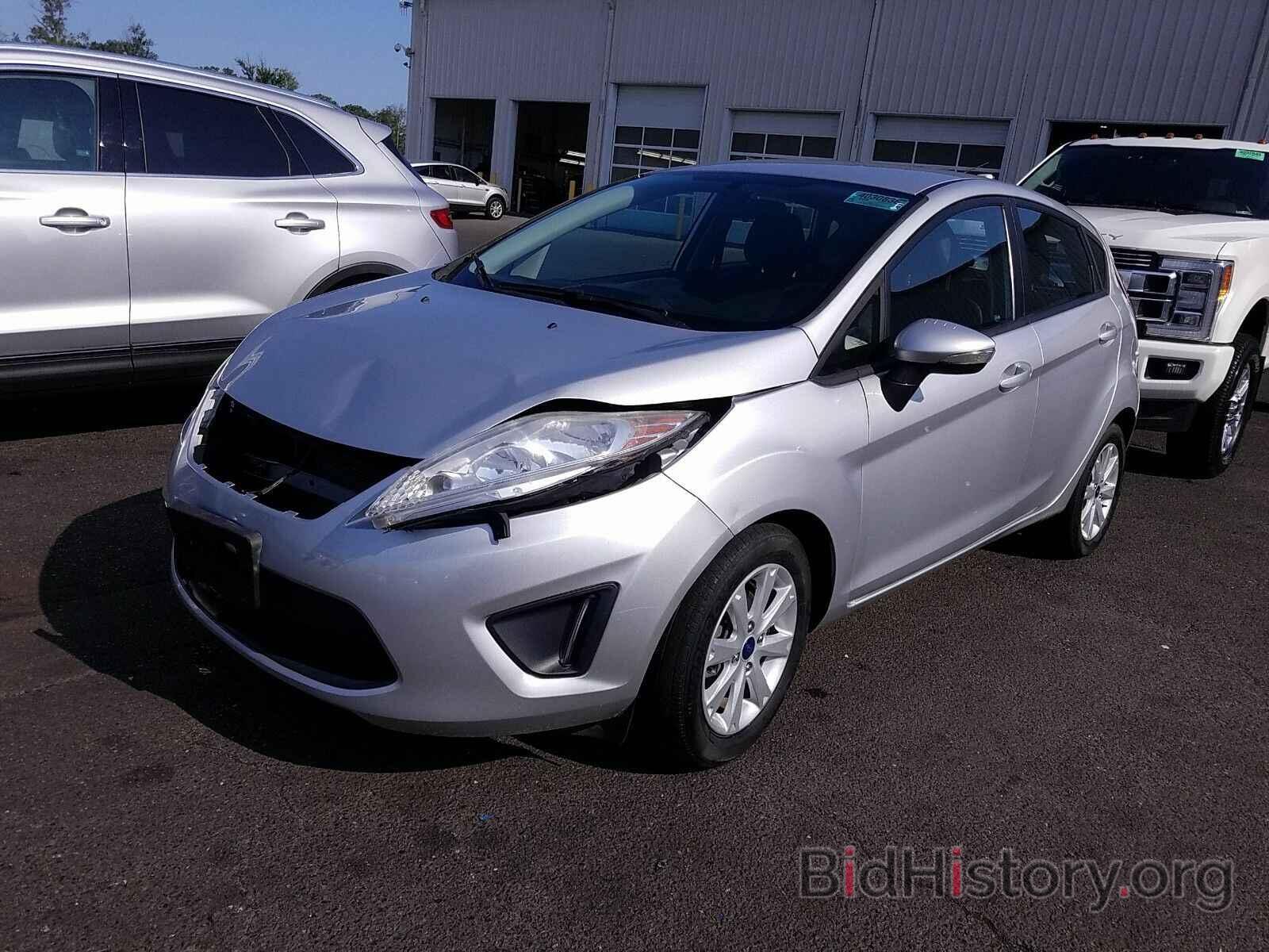 Photo 3FADP4EJ6DM194855 - Ford Fiesta 2013