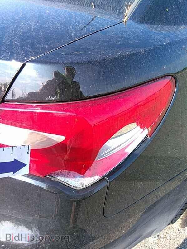 2014 Chrysler 200 - VIN: 1C3CCBAB1EN210394 - Фото 9