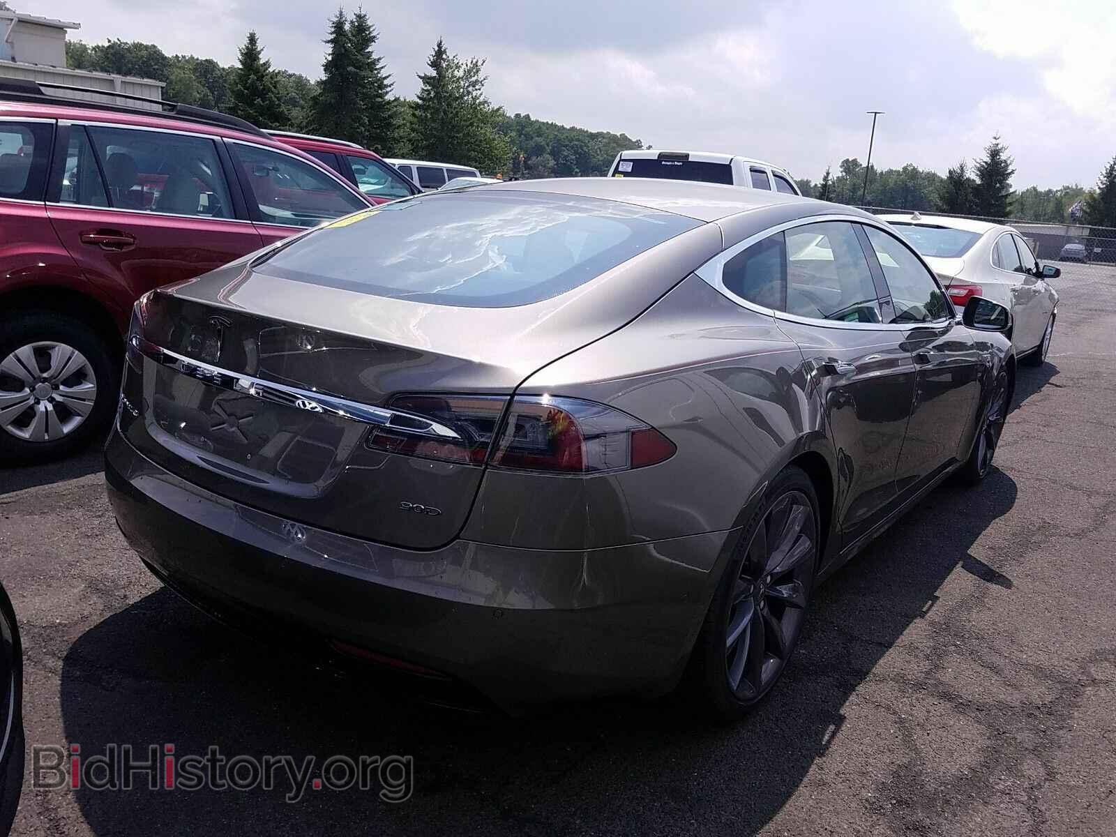 2016 Tesla Model S - VIN: 5YJSA1E29GF142283 - Фото 2