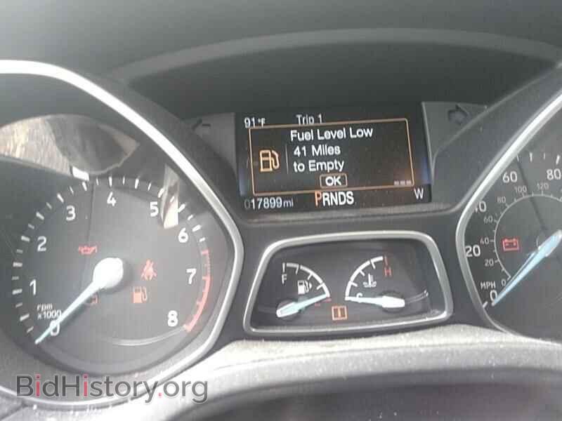 2016 Ford Focus - VIN: 1FADP3K25GL202442 - Photo 5