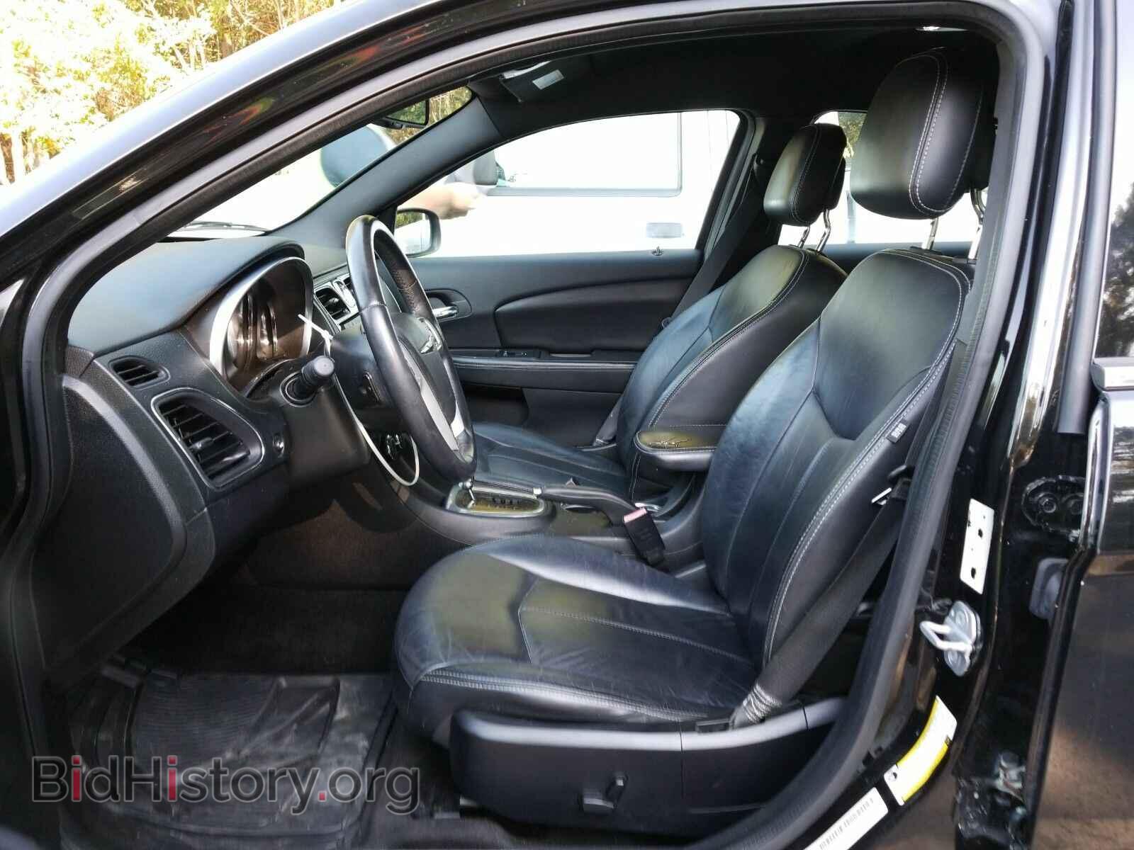 2013 Chrysler 200 - VIN: 1C3CCBCG7DN601153 - Фото 3
