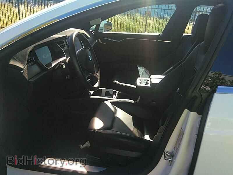 2016 Tesla Model S - VIN: 5YJSA1E22GF147387 - Photo 3