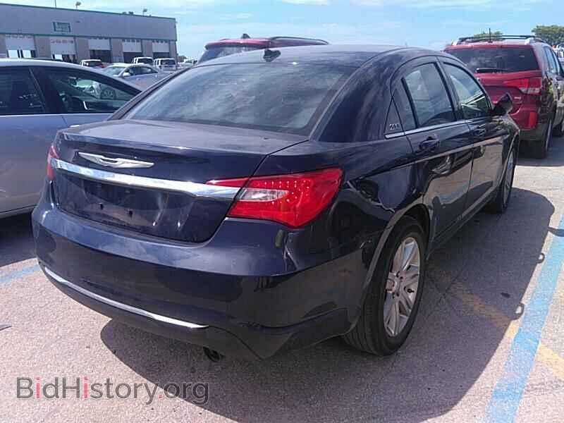 2013 Chrysler 200 - VIN: 1C3CCBBB1DN651326 - Фото 2
