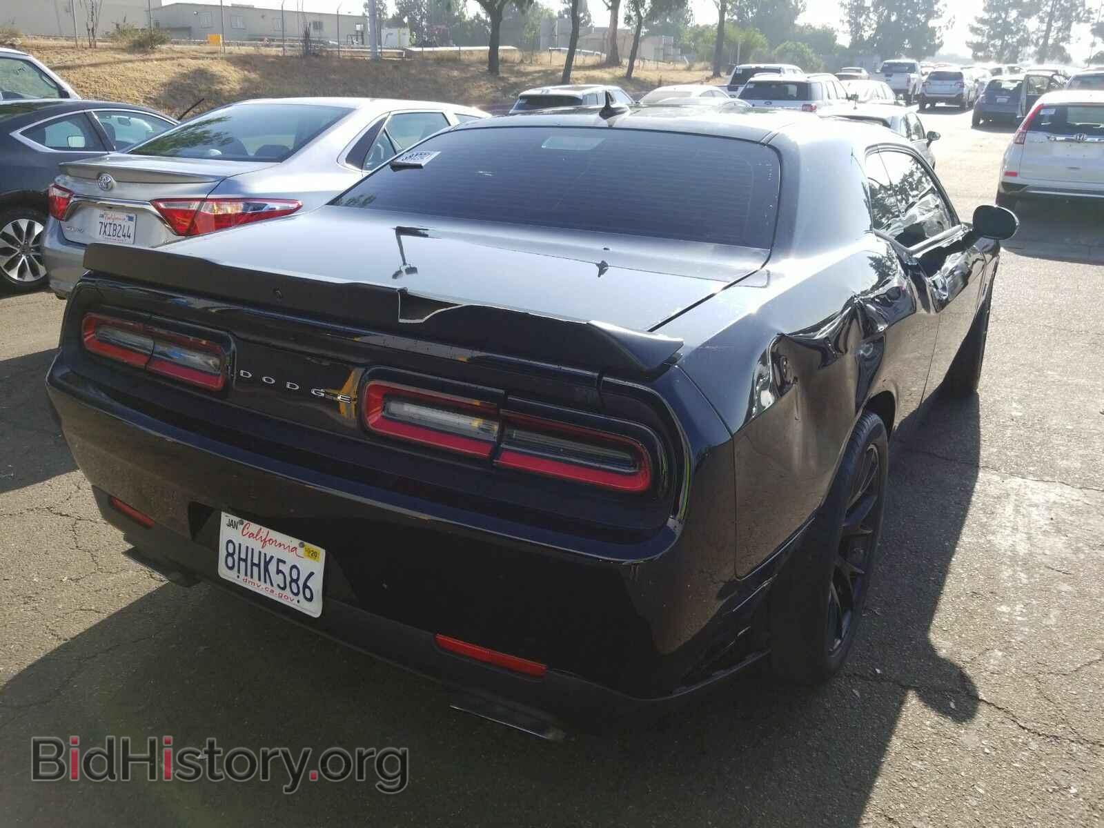 2019 Dodge Challenger - VIN: 2C3CDZFJ7KH505719 - Фото 2