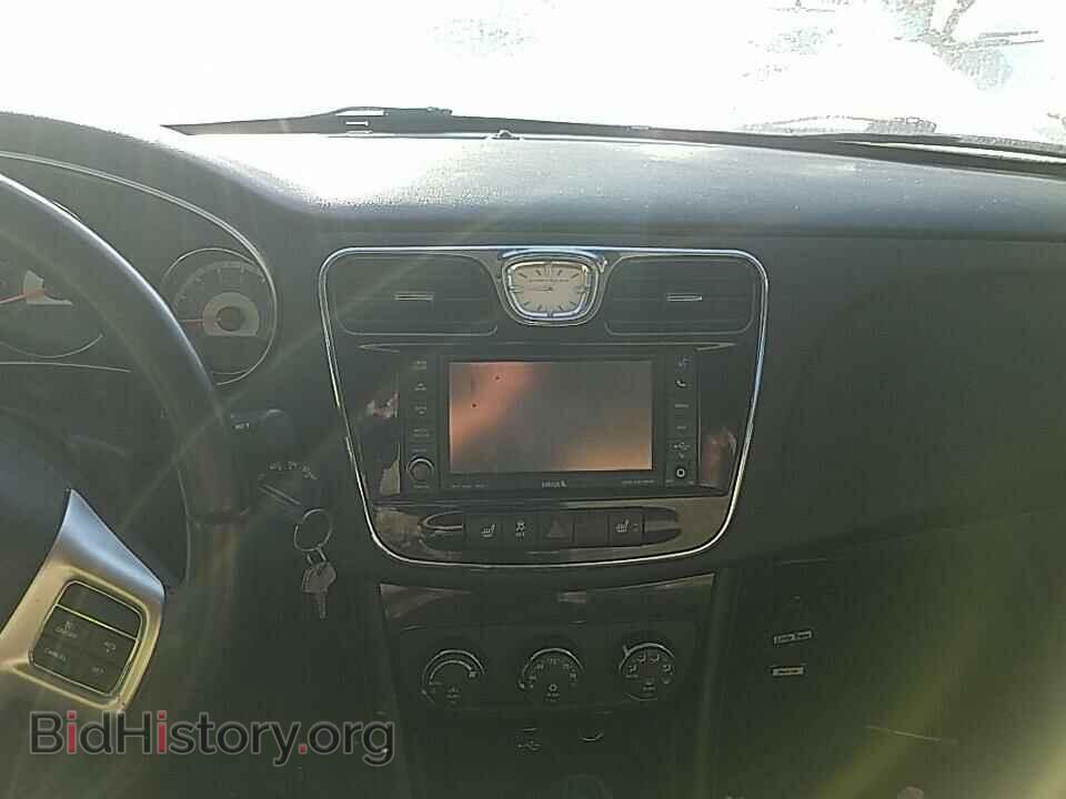 2012 Chrysler 200 - VIN: 1C3CCBCG4CN226904 - Фото 4
