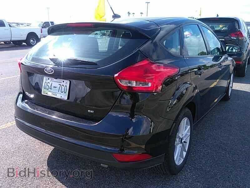 2017 Ford Focus - VIN: 1FADP3K25HL278177 - Фото 2