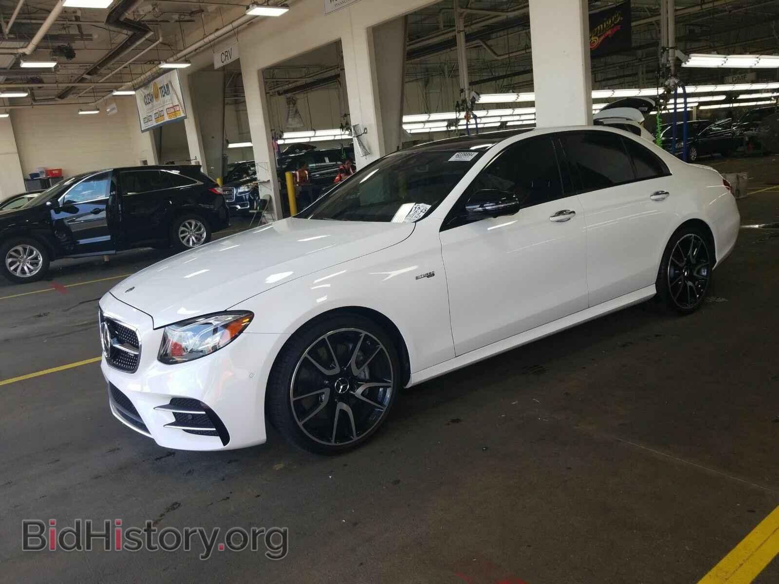 Photo WDDZF6EB4JA301892 - Mercedes-Benz E-Class 2018