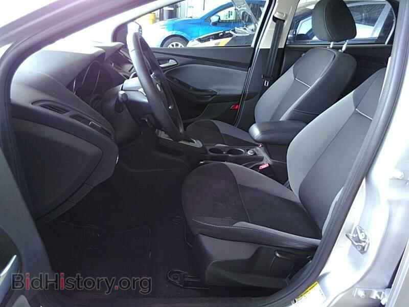 2014 Ford Focus - VIN: 1FADP3K28EL422557 - Фото 3