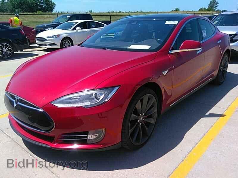 Photo 5YJSA1E42FF113952 - Tesla Model S 2015
