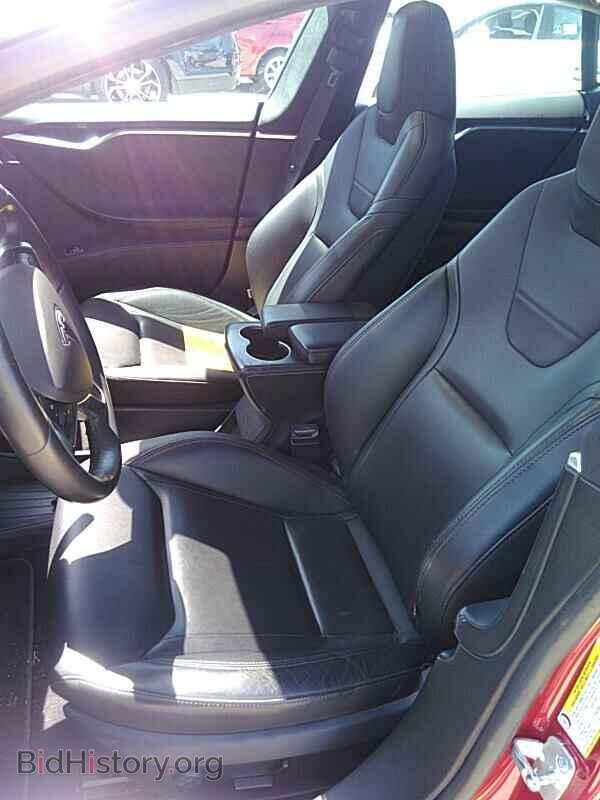 2015 Tesla Model S - VIN: 5YJSA1E42FF113952 - Фото 3