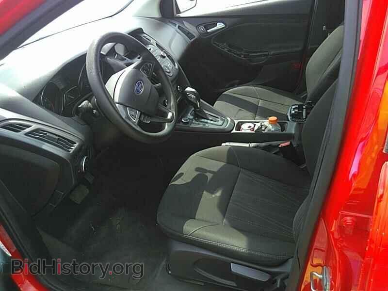 2016 Ford Focus - VIN: 1FADP3F28GL294379 - Photo 3