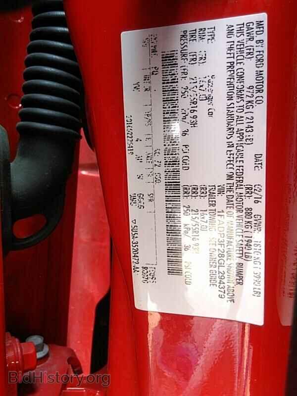 2016 Ford Focus - VIN: 1FADP3F28GL294379 - Photo 6
