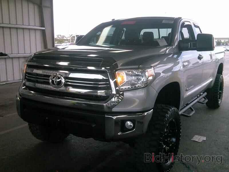 Фотография 5TFUW5F14GX514710 - Toyota Tundra 4WD Truck 2016