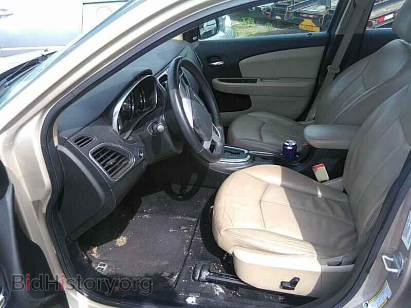 2013 Chrysler 200 - VIN: 1C3CCBCGXDN609490 - Фото 3