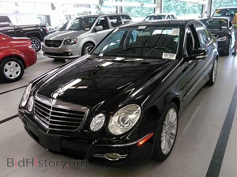 Photo WDBUF72X57B097633 - Mercedes-Benz E-Class 2007