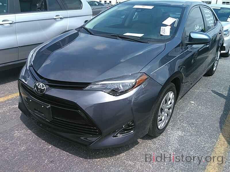 Photo 5YFBURHE2HP663590 - Toyota Corolla 2017