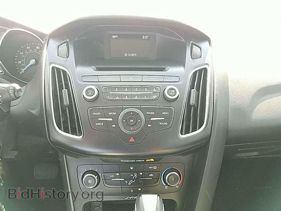 2015 Ford Focus - VIN: 1FADP3K22FL231878 - Фото 4