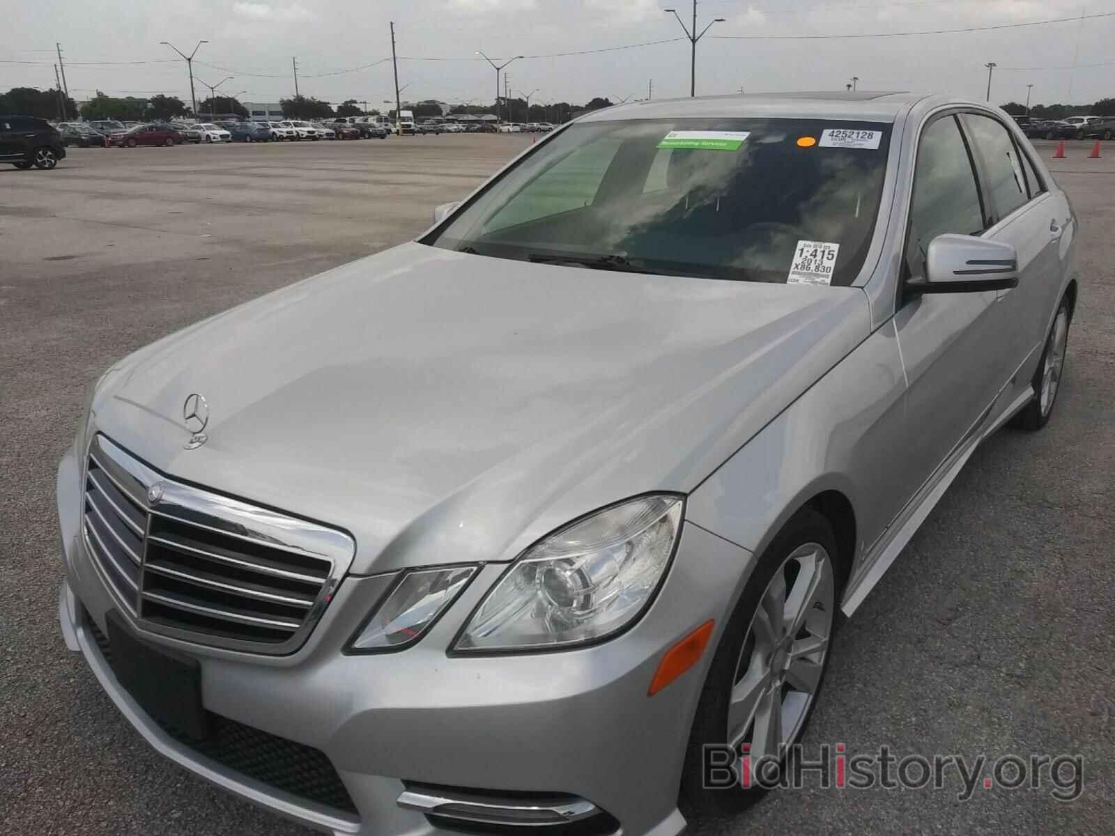 Photo WDDHF5KBXDA741131 - Mercedes-Benz E-Class 2013