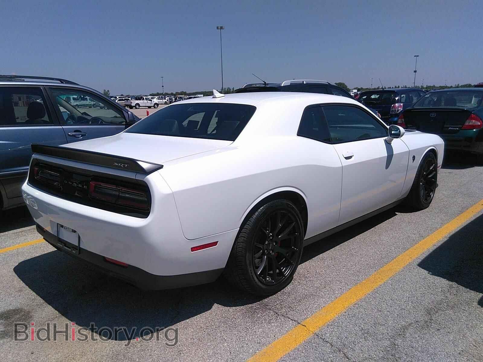 2016 Dodge Challenger - VIN: 2C3CDZC96GH221029 - Photo 2