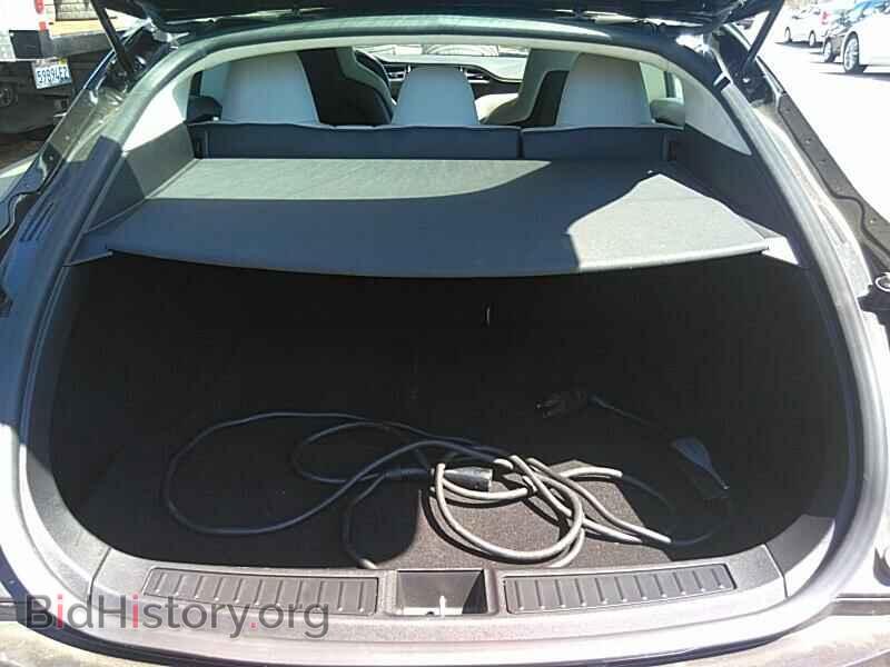 2016 Tesla Model S - VIN: 5YJSA1E24GF126735 - Photo 7