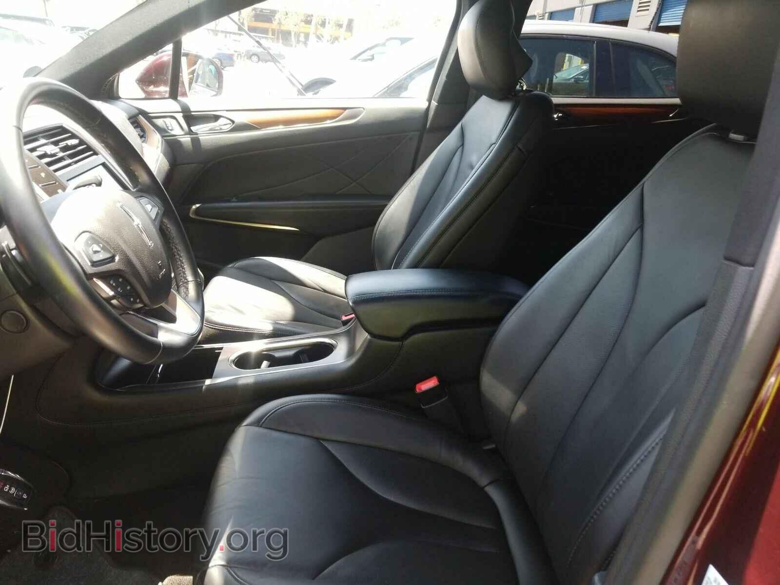 2017 Lincoln MKC - VIN: 5LMCJ2C98HUL21071 - Фото 3