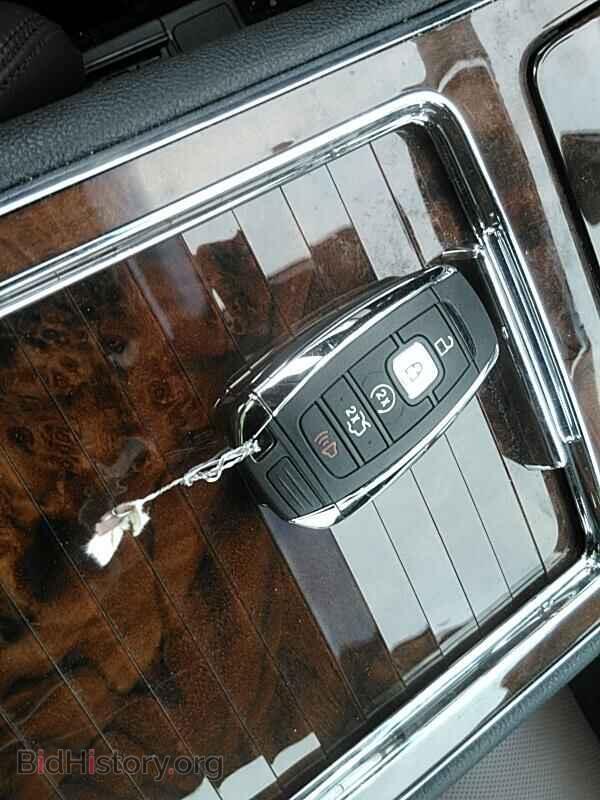 2017 Lincoln Continental - VIN: 1LN6L9NC7H5600419 - Фото 8