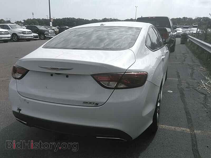 2016 Chrysler 200 - VIN: 1C3CCCBB5GN174703 - Фото 2
