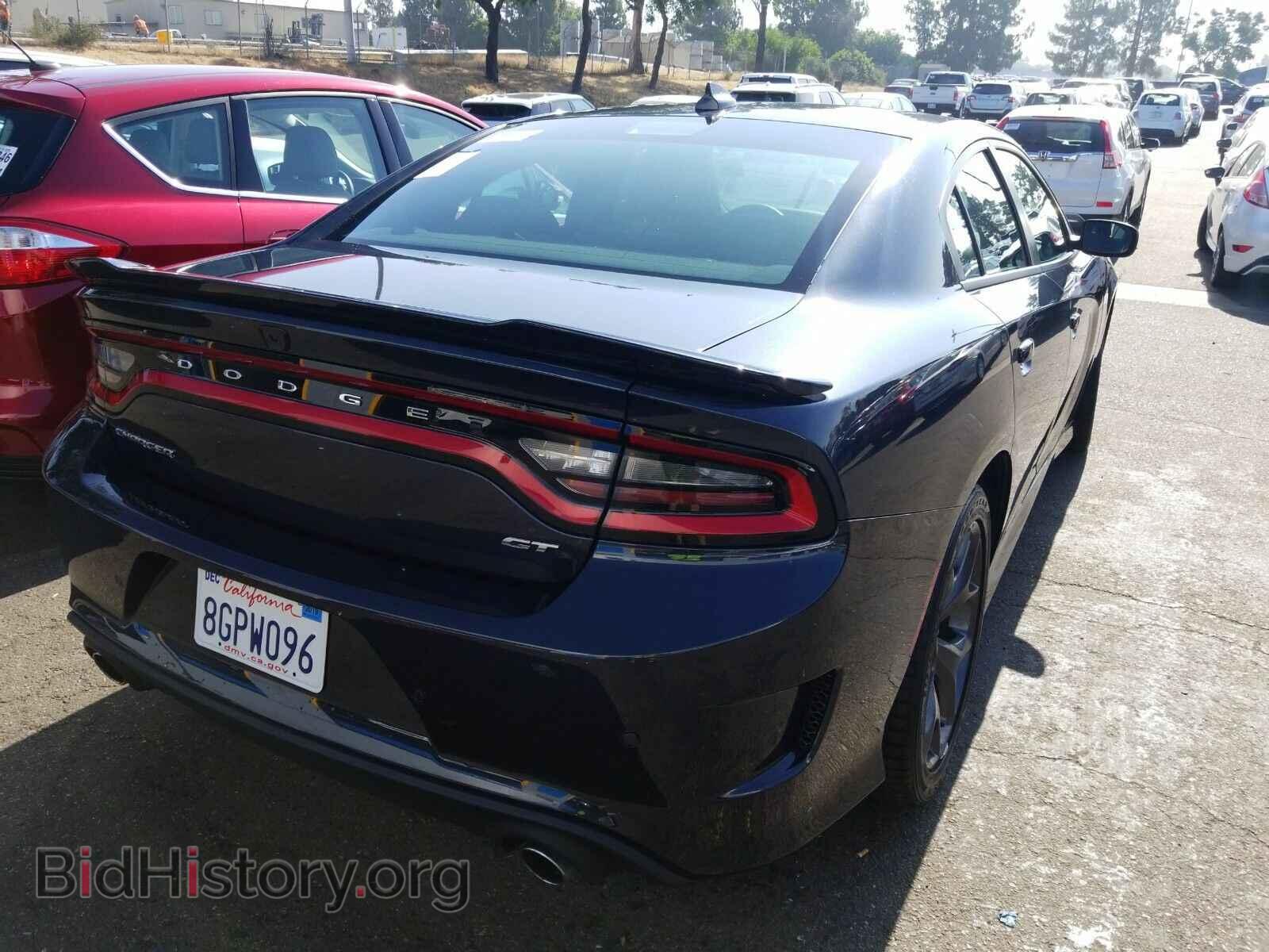 2019 Dodge Charger - VIN: 2C3CDXHG7KH550181 - Фото 2