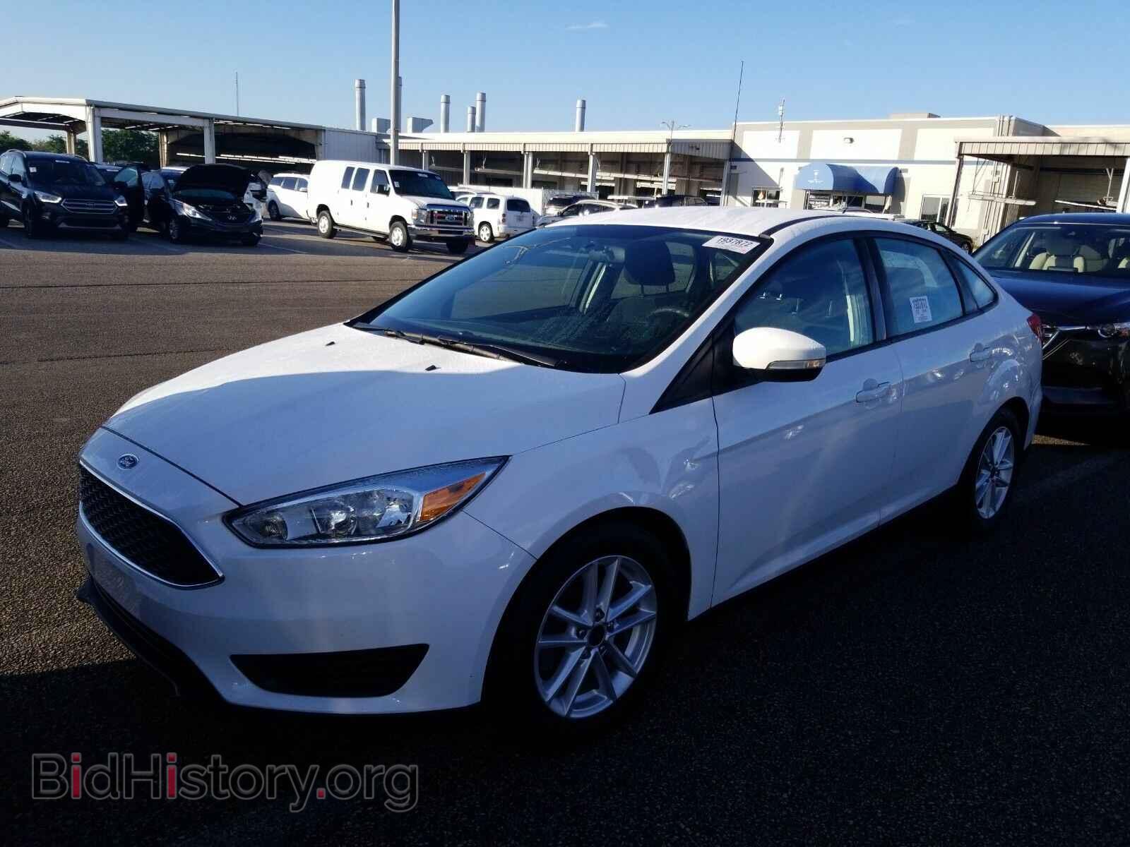 Photo 1FADP3F20GL296692 - Ford Focus 2016