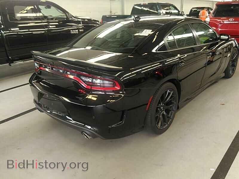 2017 Dodge Charger - VIN: 2C3CDXGJ0HH625521 - Photo 2
