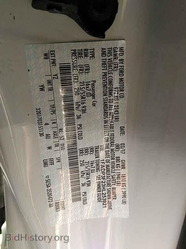 2017 Ford Focus - VIN: 1FADP3F23HL253921 - Фото 6