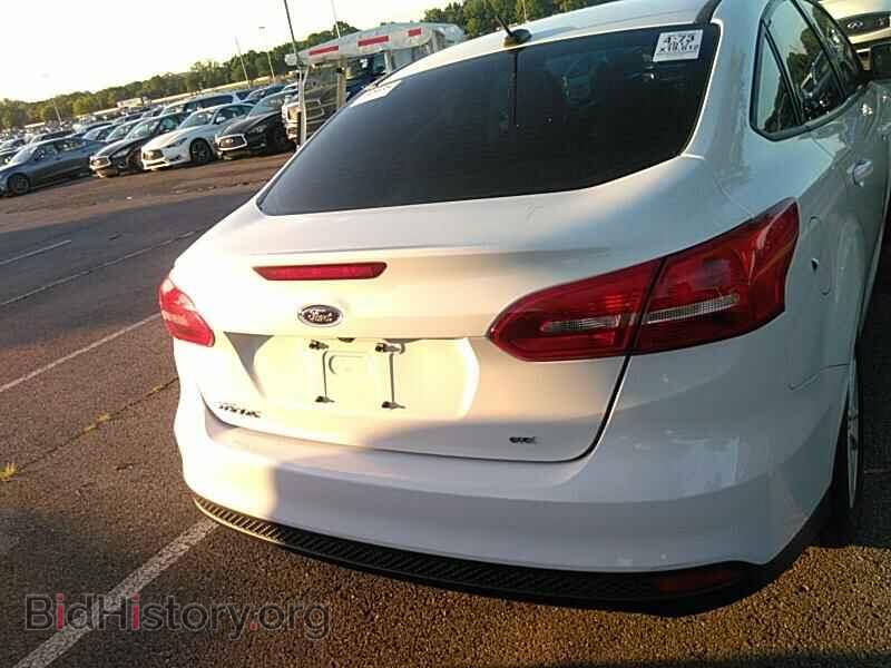 2017 Ford Focus - VIN: 1FADP3F23HL253921 - Фото 7