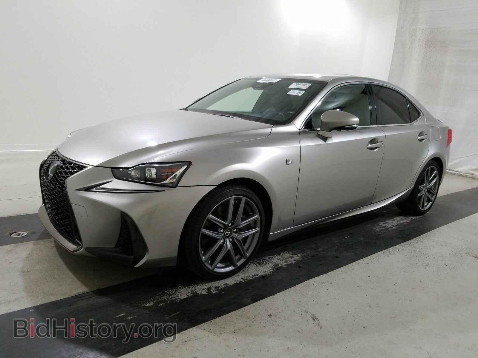 Фотография JTHBA1D29H5050884 - Lexus IS 2017